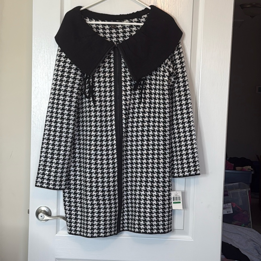 Fever Houndstooth Sweater Jacket or Mini Dress Black and White Large